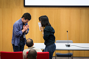 Supatchara Nakeesathit receives the award for 'Most challenging' poster, GEM 2014, Wellcome Genome Campus. Credit: Thomas Farnetti.