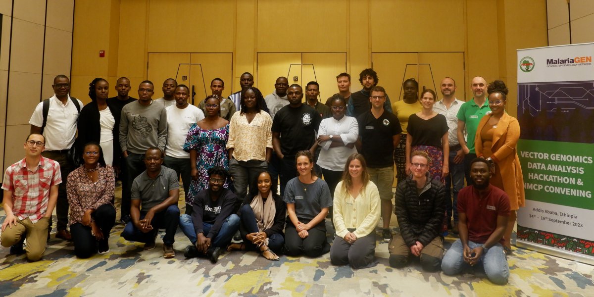 All attendees of the MalariaGEN-PAMCA hackathon in a group photo.